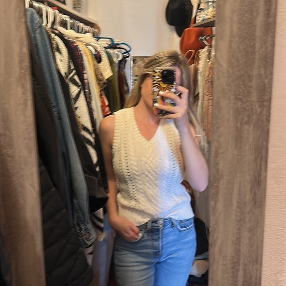 NWOT Lilly Pulitzer Cable Knit Tank - Picture 6 of 6